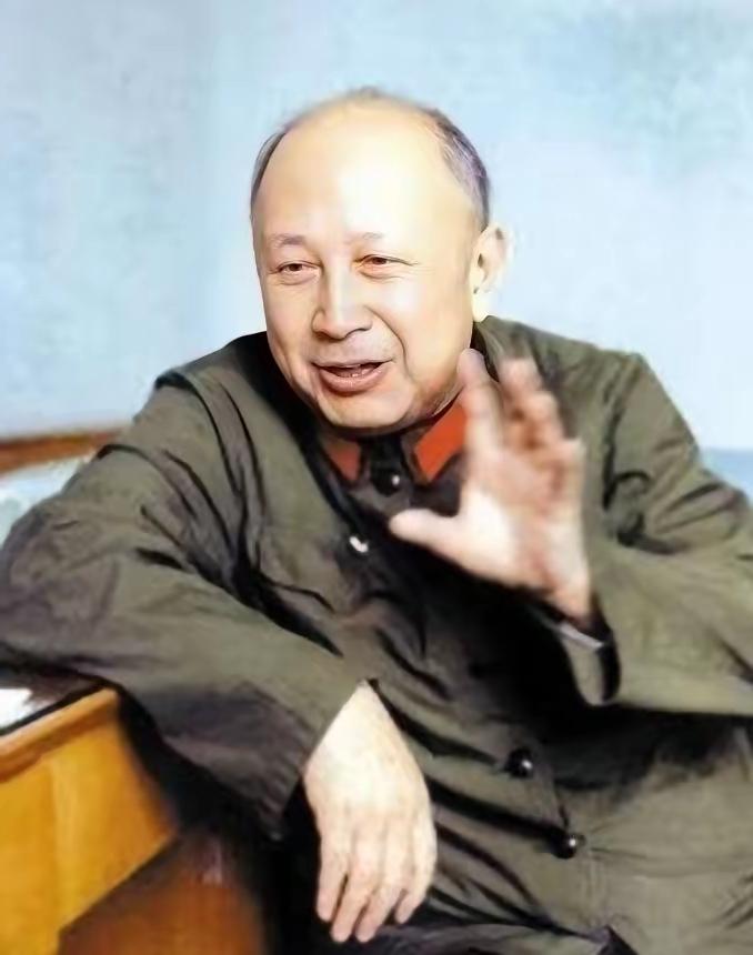 当年美国人不想让钱学森回国，为什么不暗杀他？事实上，美国不是不想，而是没办法干掉