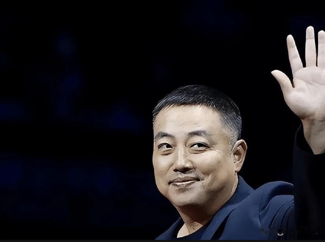 放着那么多世界冠军不培养，刘国梁为什么偏偏选中王楚钦？先问一句：国乒最不缺啥