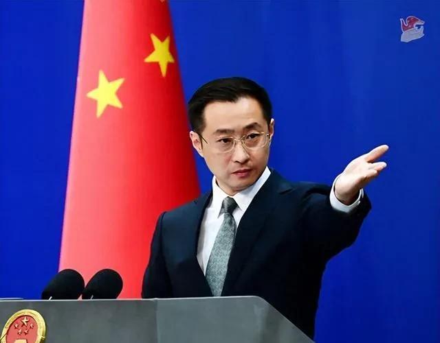 巴基斯坦总理扬言要向印度报仇的言论，外交部发言人林剑在今天记者会上呼吁，印巴双方