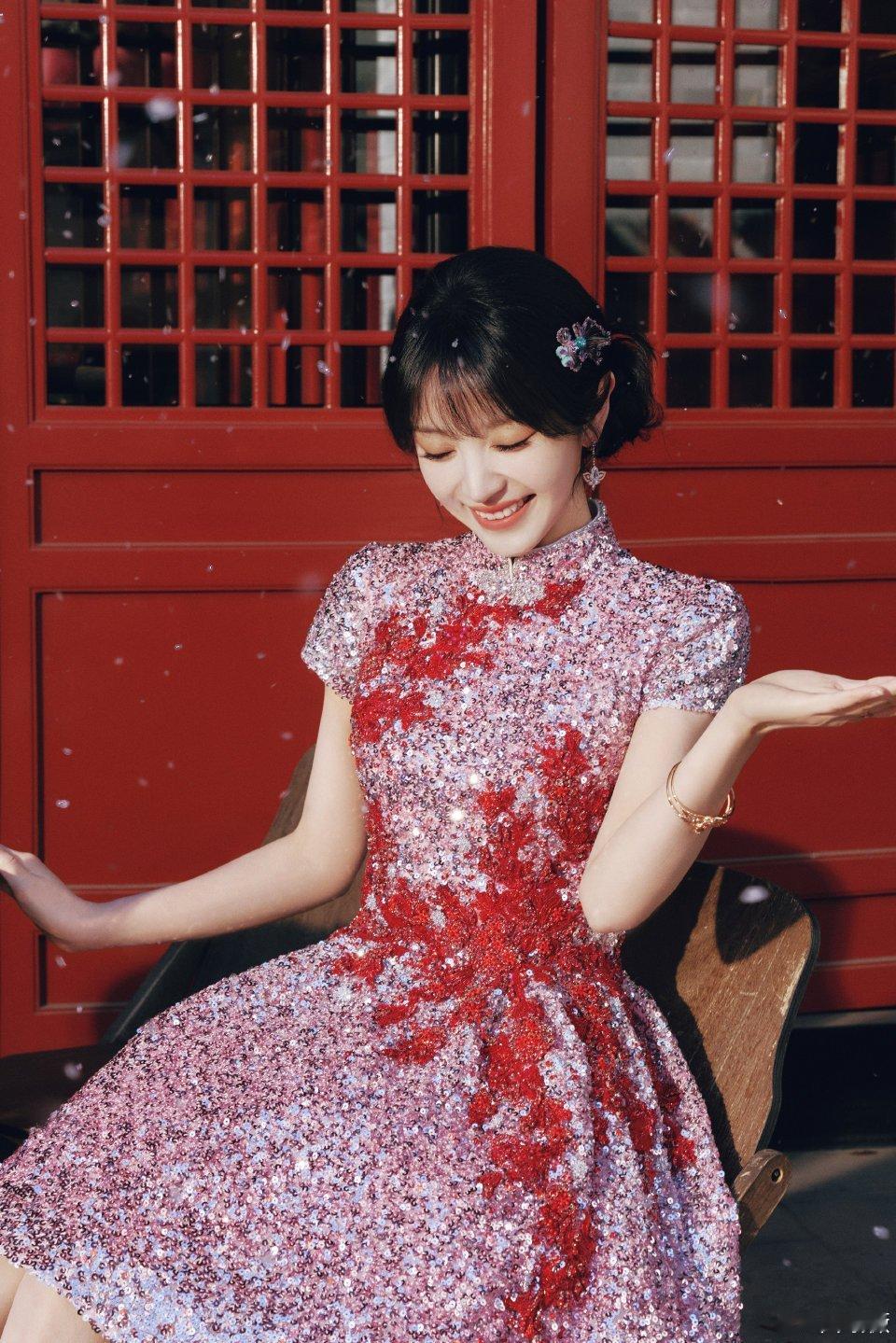 田曦薇春晚洋娃娃田曦薇～～田曦薇田曦薇