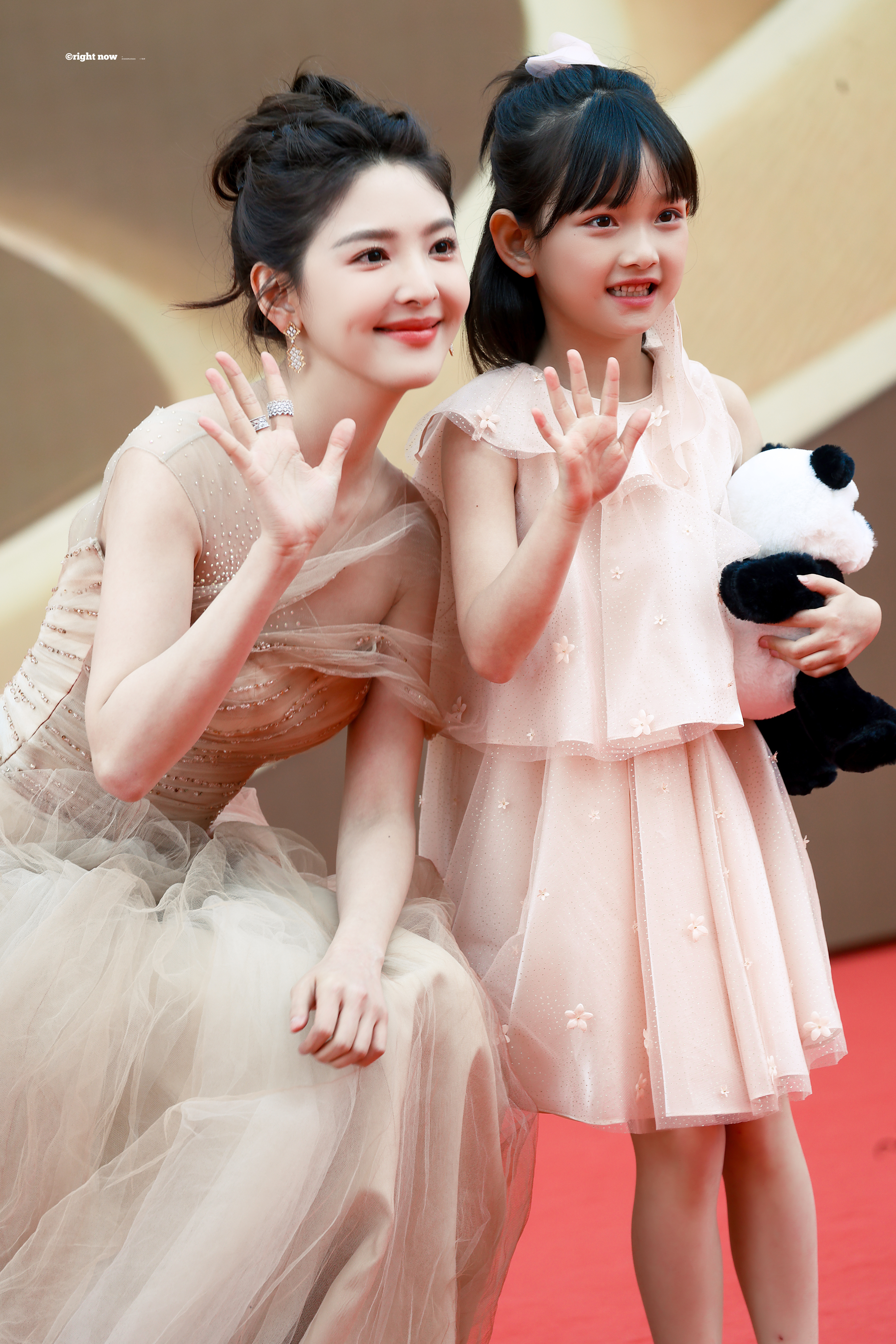 杨洋章若楠雨霖铃尽显江湖侠义晚安