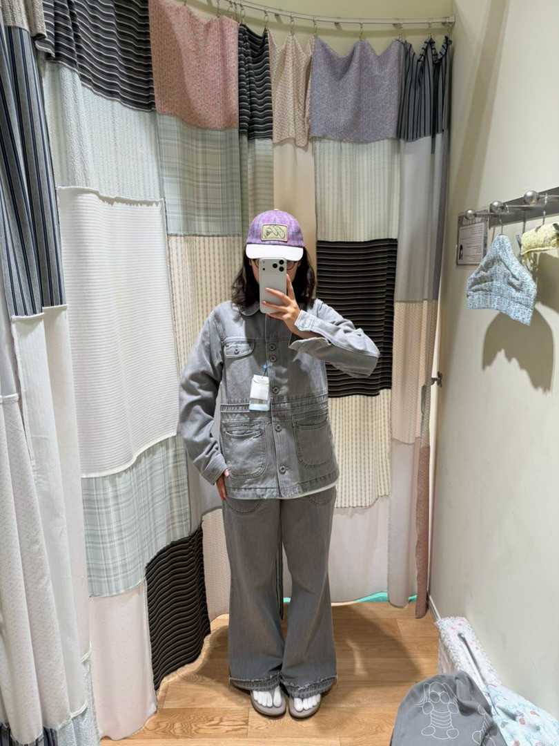审美还是有的就是身子没跟上，9.9号那天我试穿了图2以为会潮疯，结果像