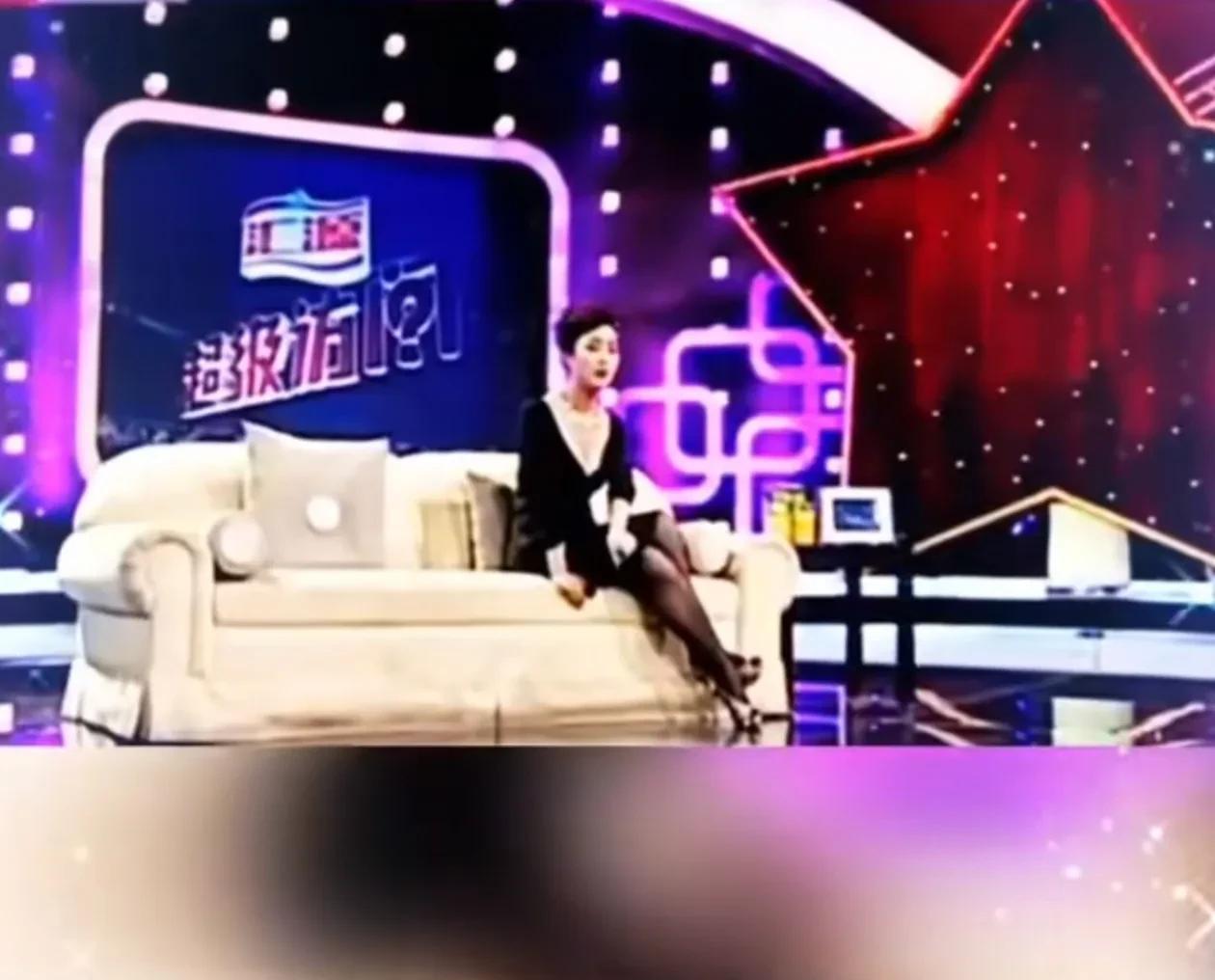 演员朱媛媛说：“我们上大学那会，辛柏青做的一件事，让我后来每每想起都挺感动的，我