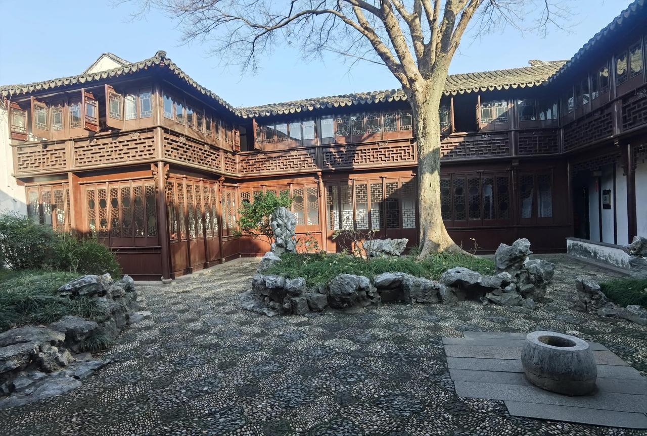 我们平常说报应到子孙，不过是强弱更替而已。其实真正的是在那些强权者当权的时候，