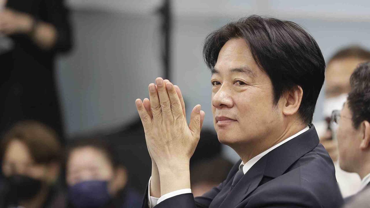 继石平之后，又一日本政客被制裁，身份不一般，高市早苗怕啥来啥中国外交部近日宣布