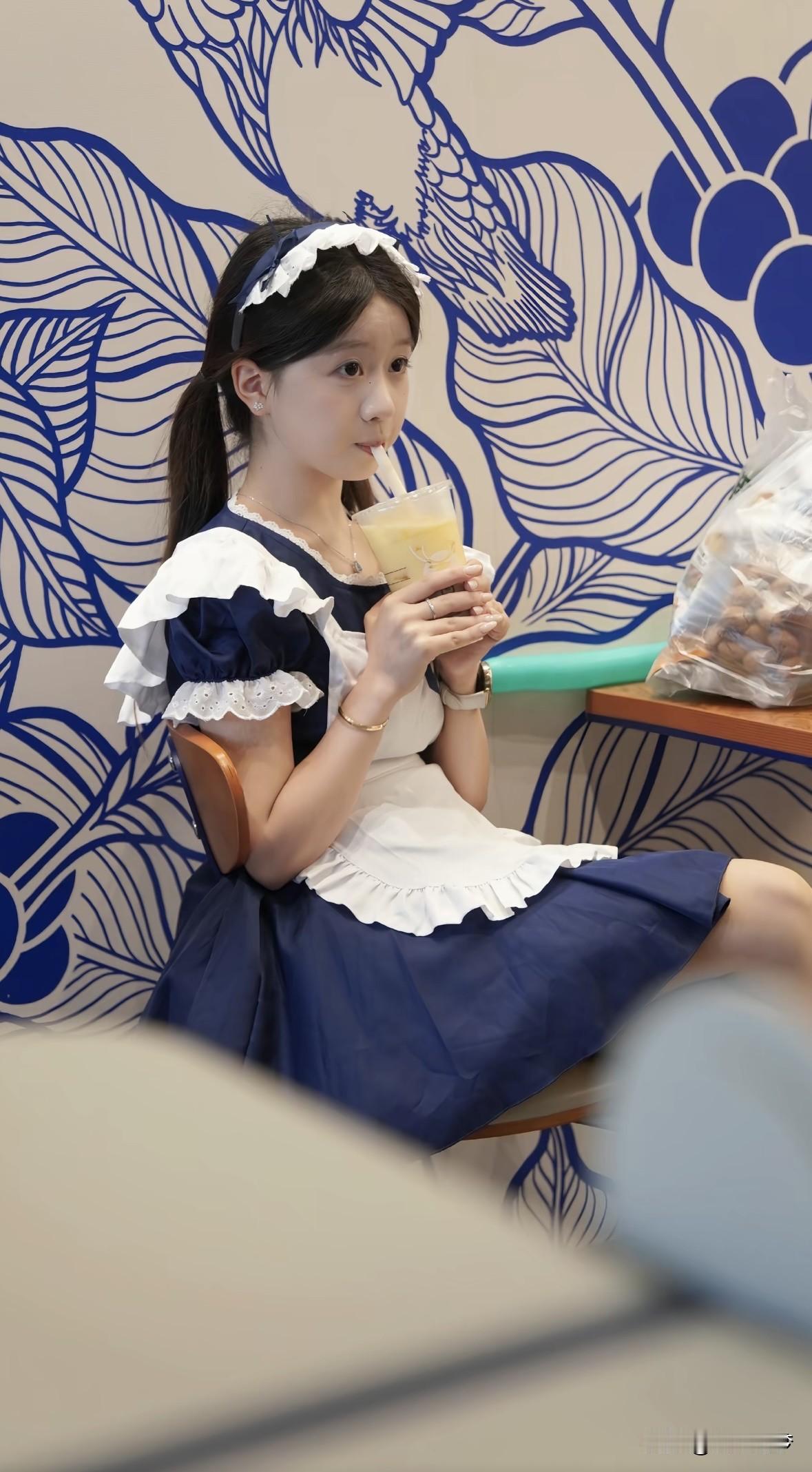 什么样的穿搭可以成为气质女神?最重要是人长得好看