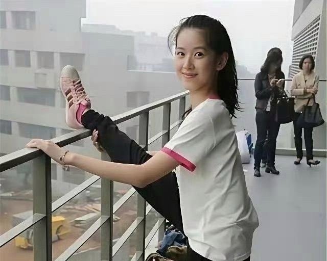 章泽天年轻那会儿，是真美啊！​