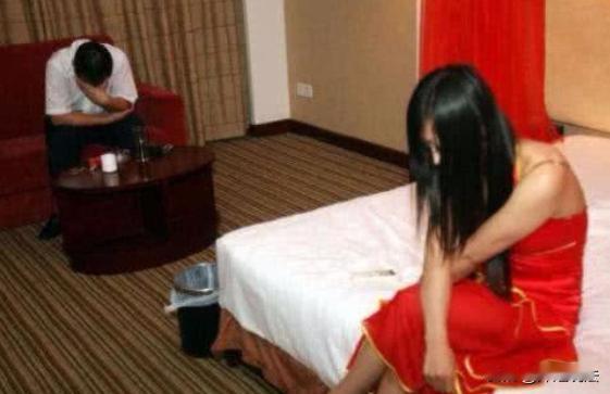 贵州毕节，女子经人介绍为他人提供有偿陪侍服务，一次收费800元，在接待一个客人期