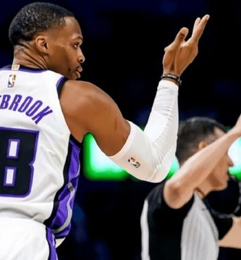 威少21分11助攻带领国王战胜掘金终结8连败。NBA常规赛，国王客场挑战掘金，这