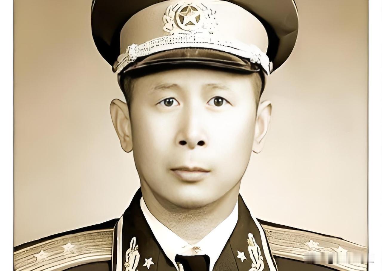 1940年，陈赓看中一员悍将，向朱老总要人，谁知朱老总却说：“此人打仗可以，但绝