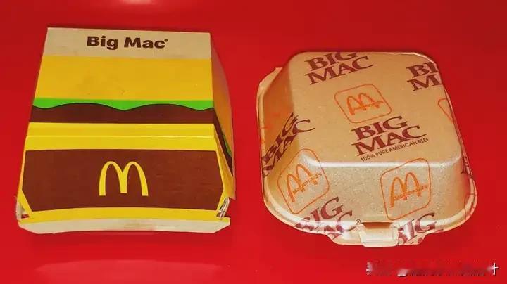 最近，不少消费者发现，肯德基和麦当劳的汉堡似乎变小了。这一现象引发了广泛讨论，甚