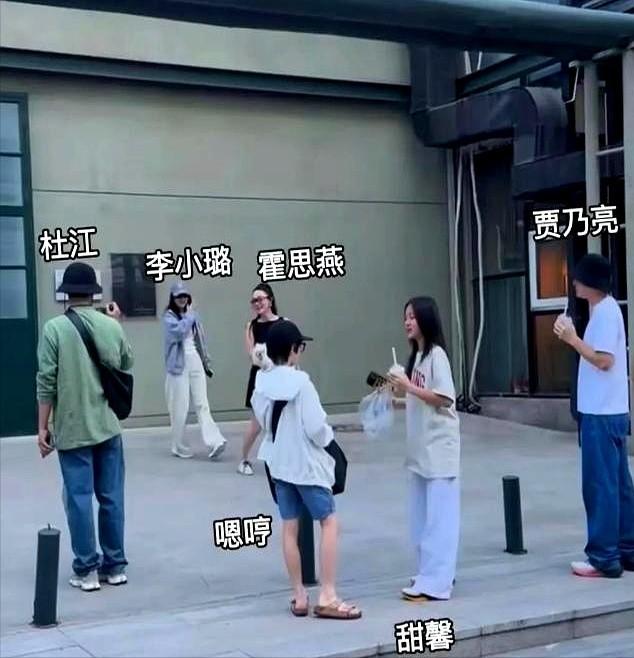 离婚6年，李小璐生二胎、复合传闻大揭秘！惊爆！娱乐圈又有大瓜！李小璐被曝生二胎