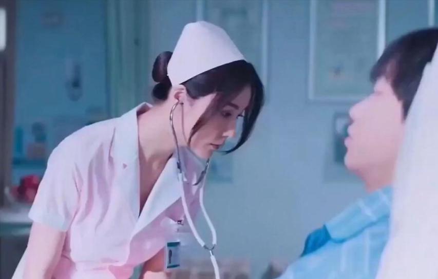 男大学生每月去医院捐精十几次，直到护士悄悄塞给他一张纸条，发现了医院不敢说的真相