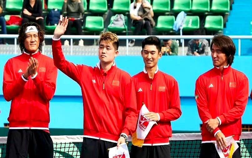 4人出征创历史，竟打不过2年前的自己？刚结束的澳网，你可能只看到了热闹，却