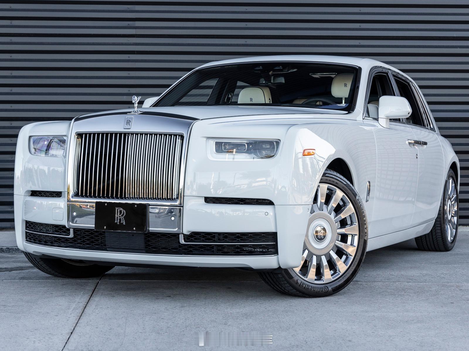 2022Rolls-RoycePhantom​​​