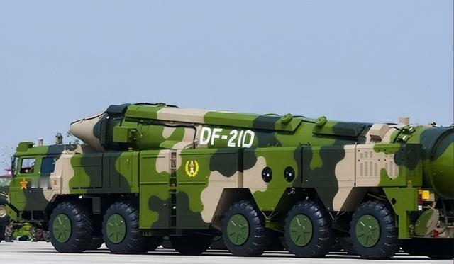 要是中美真打起来，中国导弹能不能把美军航母给干掉呢？答案是，几乎没可能，哪怕是鹰