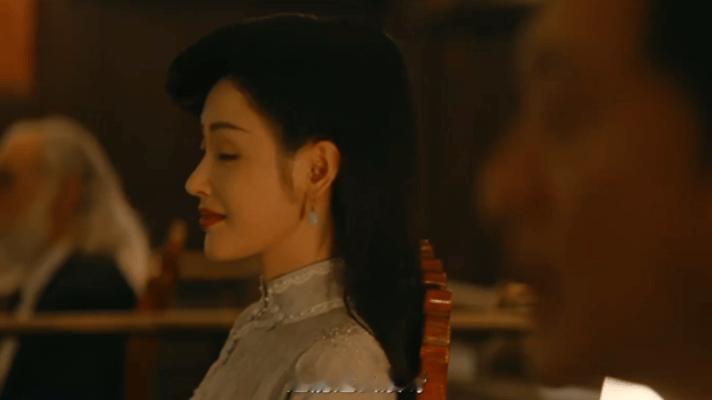 张天爱首部民国剧美成这样《守护者们》923来袭！张天爱首演民国角色，旗袍加身尽显