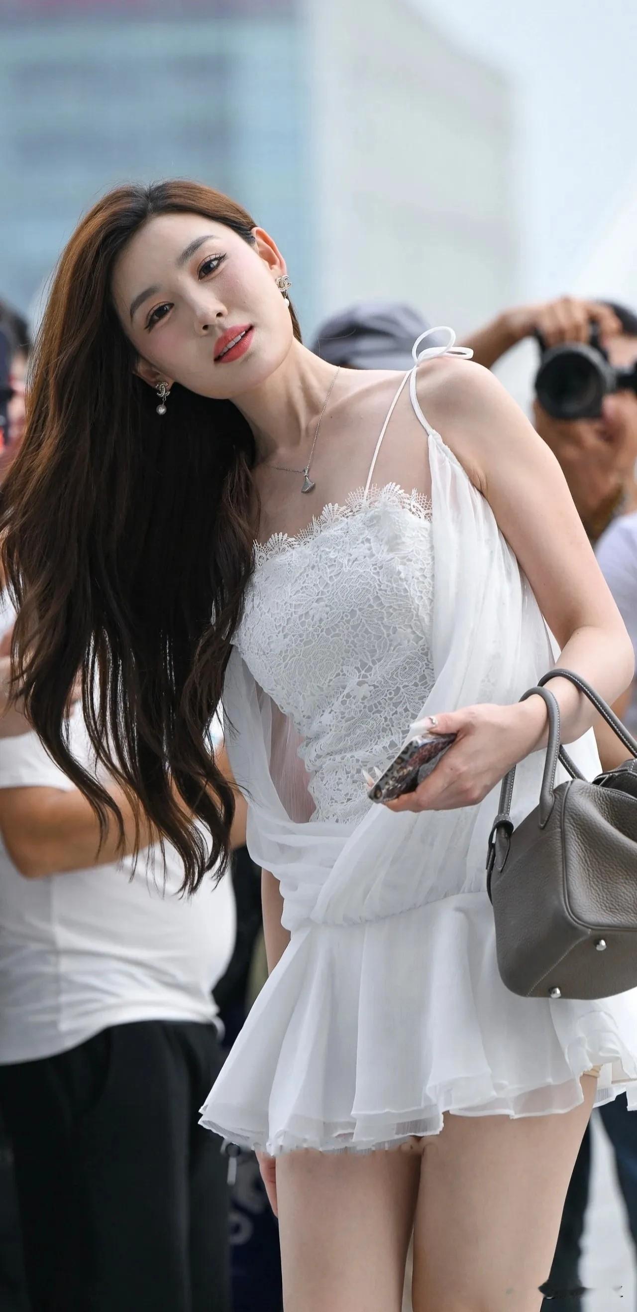 把书里的风景，展现在你的面前，这就是工作生活的意义…[/哭笑]姑苏城外寒山