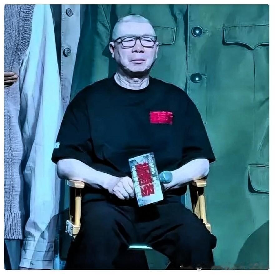 冯小刚估计后牙槽都要咬碎了他怎么都想不明白好片能赚大钱就算了，可凭什么烂到极