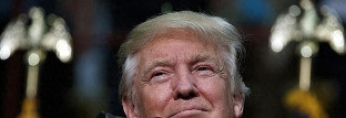 特朗普玩火，中国真能躺赢二十年？美国想打伊朗，中国就能白