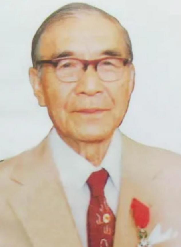 他是中国医学界的泰斗，一生救死扶伤无数，85岁那年却因为一场醉酒闹出了天大的意外
