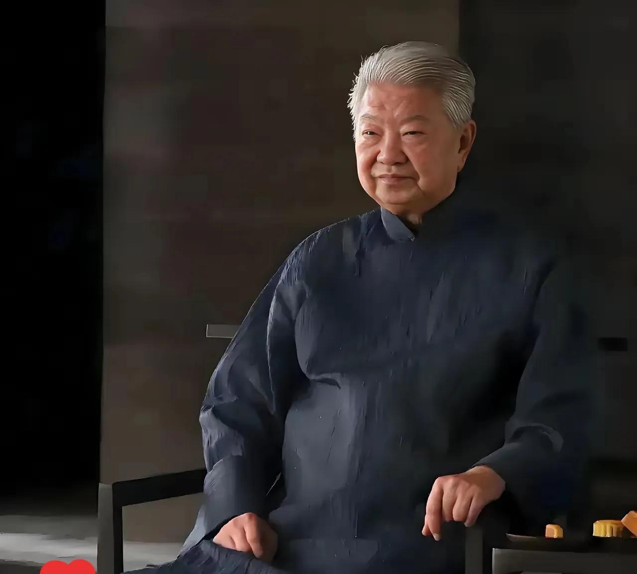 蔡澜遗嘱公开，遗产分配反常识拉满！千万版税没给妻儿，却全归90岁姐姐蔡萱。众
