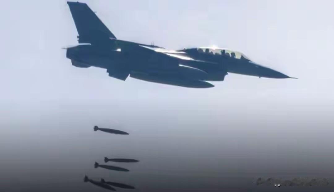 泰柬交火8天，泰军重创柬埔寨，洪森父子开始求和，中方已经介入洪森父子的求和