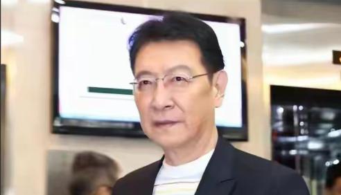 赵少康为什么对我们恨之入骨，就是因为在解放战争期间，他爸爸被解放军俘虏了两次，每