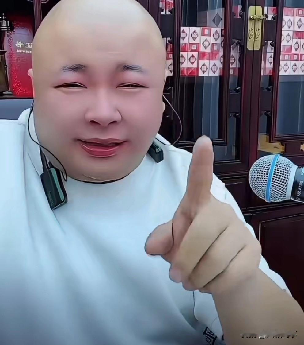 还我女儿！老狗年赚千万，痛哭愿多给百万要抚养权，两次动杀心拎Dao堵白雨。