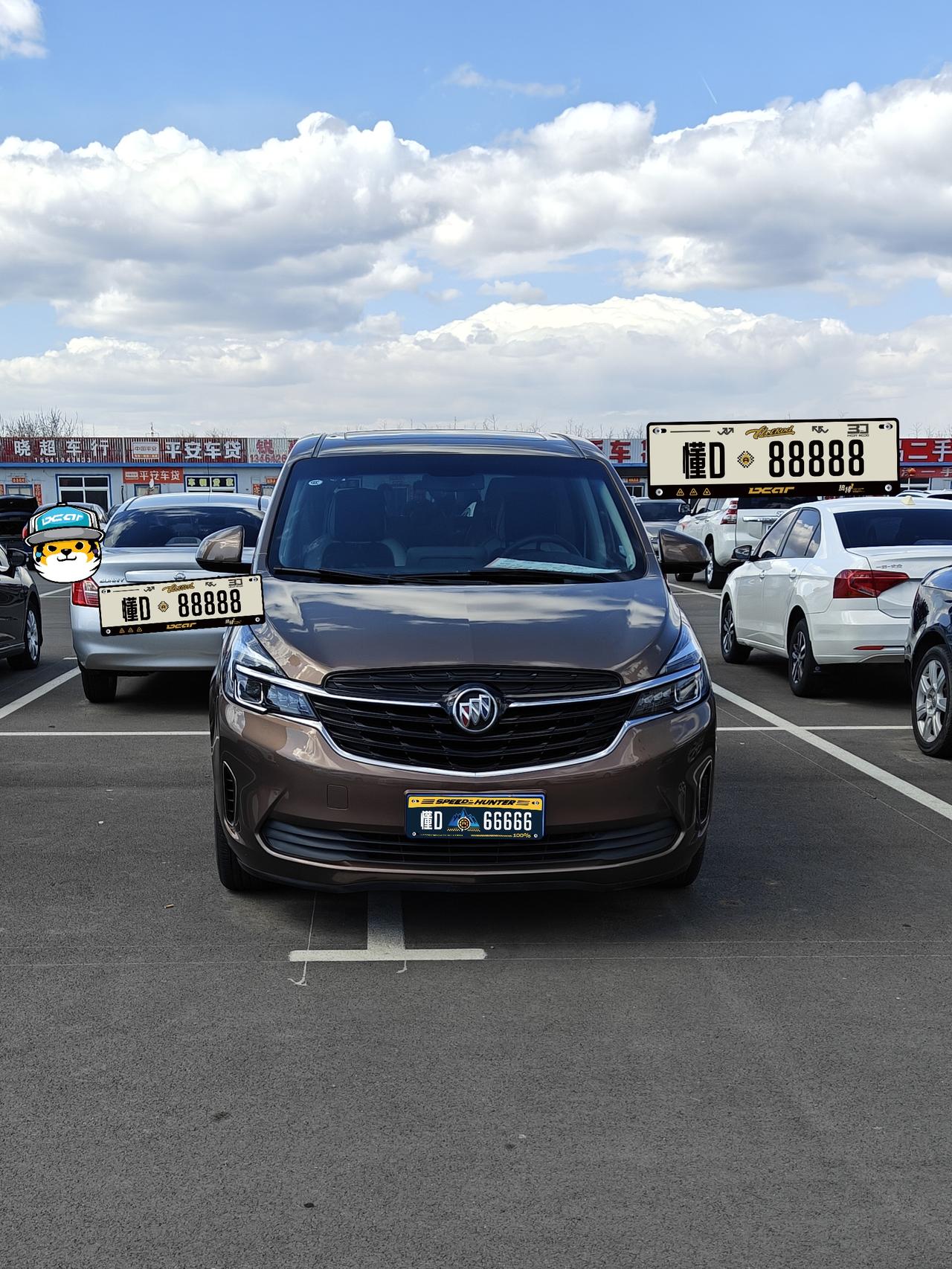 最近家里想买皮卡车，打算看个二手的，当地转了一大圈只有两三家做皮卡的，车况都没怎