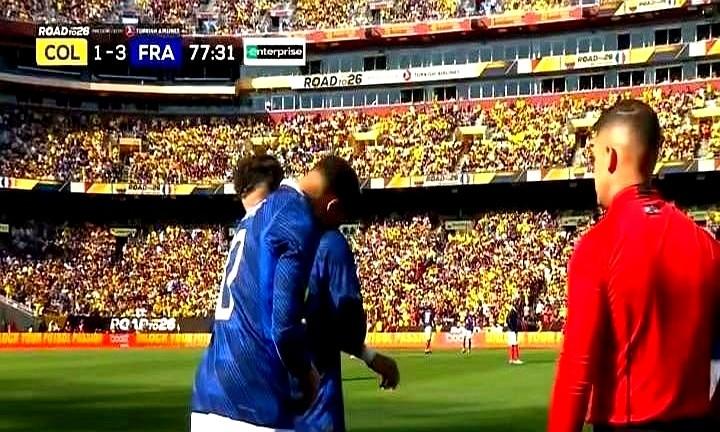 坎特太狠了！35岁了，为了世界杯梦想，直接拒绝沙特2800万欧天价续约。他选