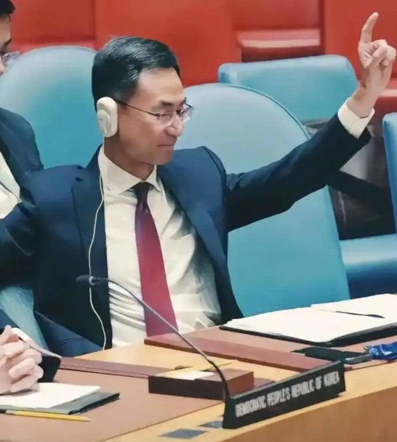 现在的中国打的过美国吗？但凡你打不过美软，现在美软都不会只跟你打贸易战。你要打