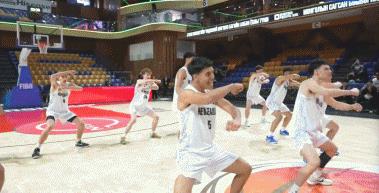恕我直言！男篮国少张懿赵杰有望冲击NBA，赵博新未来能统治亚洲篮坛内线，这不是哗