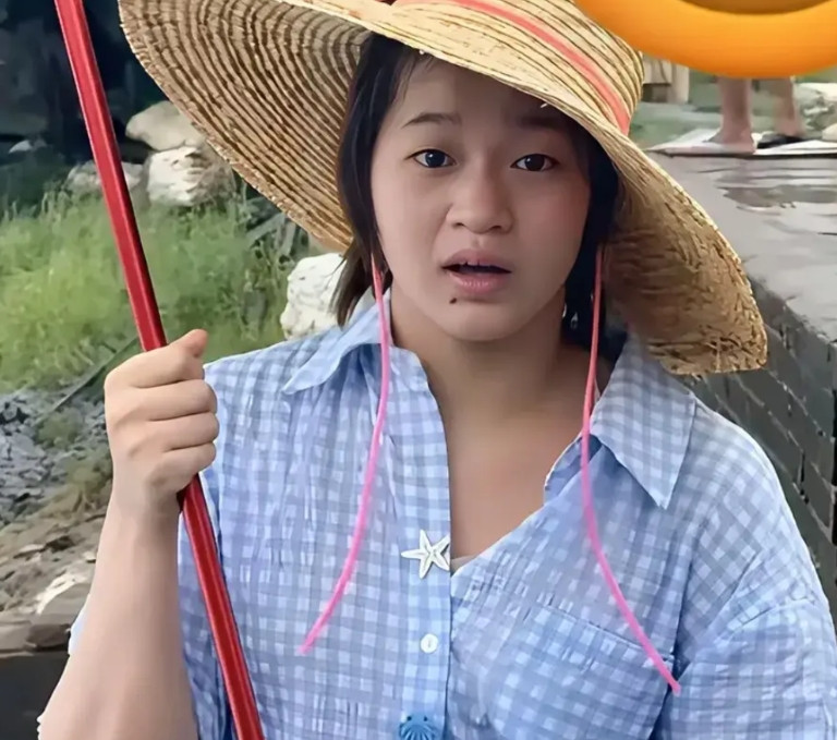 不用担心！有人看到全红婵近期的身形和以前有很大不同，就担心她状态不佳。其实全红婵
