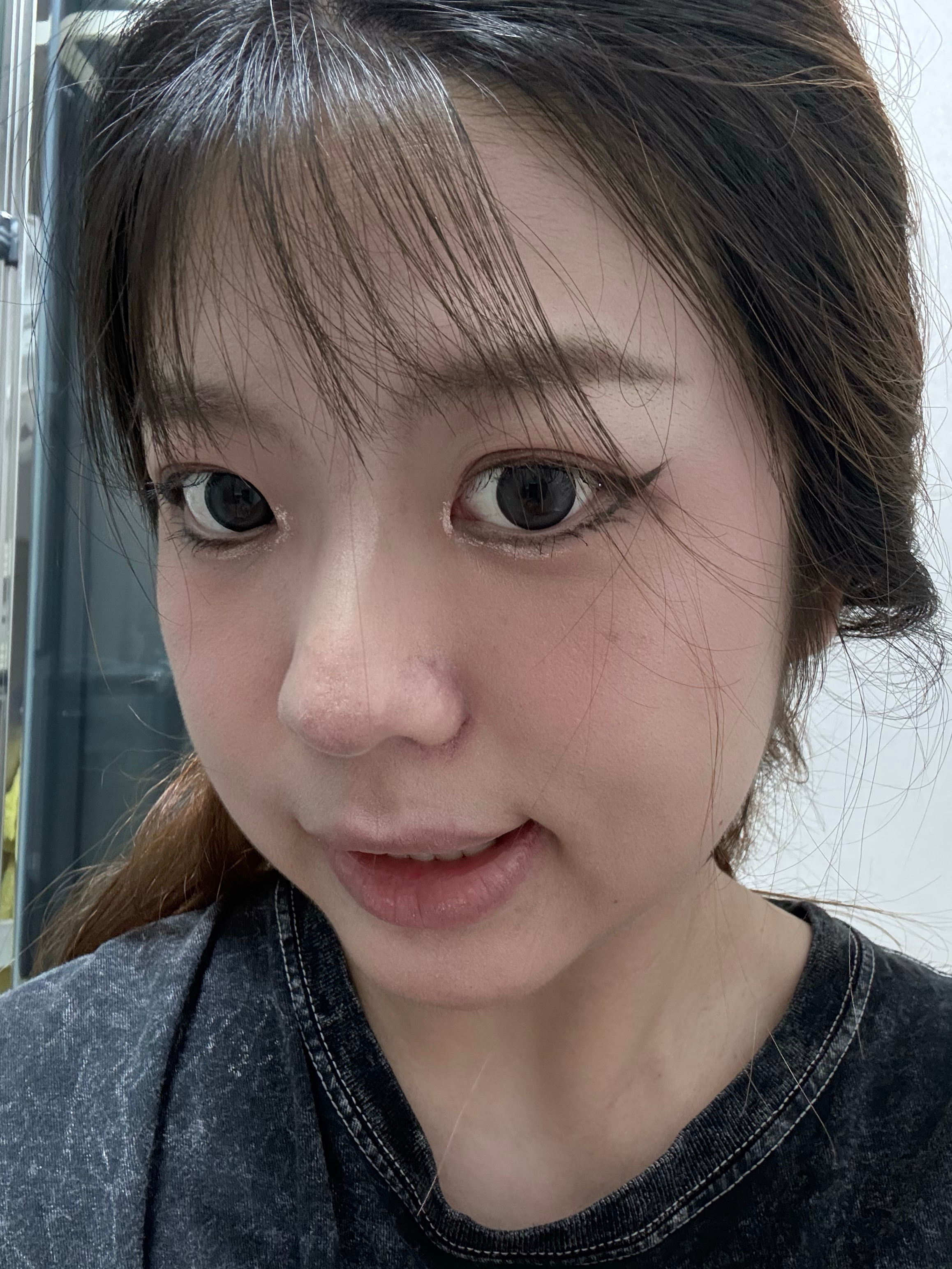 拉屎发现卫生间光最好