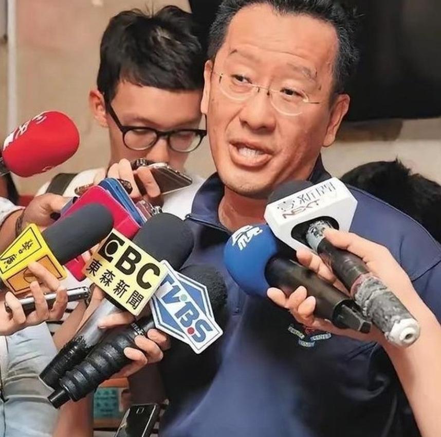 台防务主管顾立雄对外证实，10月6日，台湾地区防务部门负责人顾立雄亲口确认：美国