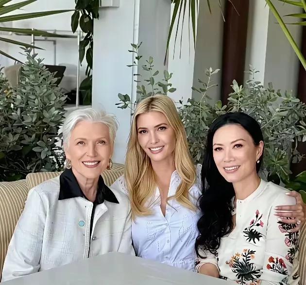 名气大的女人莫过于这里，一个是梅耶，世界首富马斯克的妈妈，一个是伊万卡，
