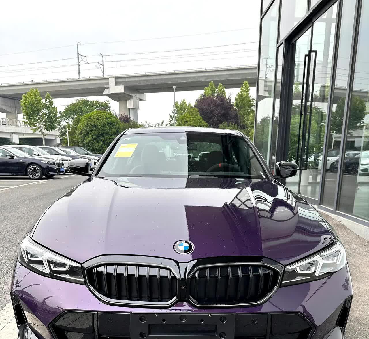 50周年限量版💜BMW330i闪电紫💜再来看下细节​