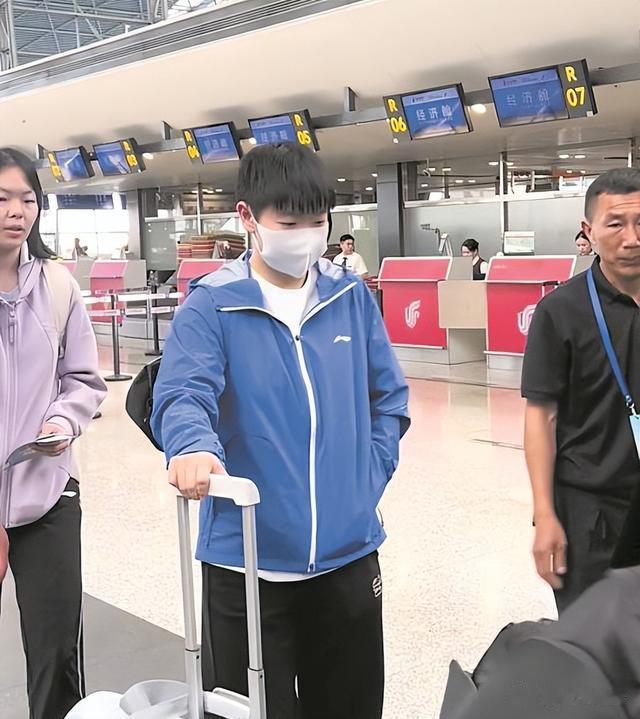 剑指多哈世乒赛!国乒封训提前结束,孙颖莎成绩流出,日乒成劲敌