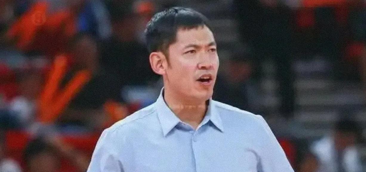 CBA北控男篮真有这么大的能量吗？休赛季这是要签约一支国家队？？北控俱乐部隶属