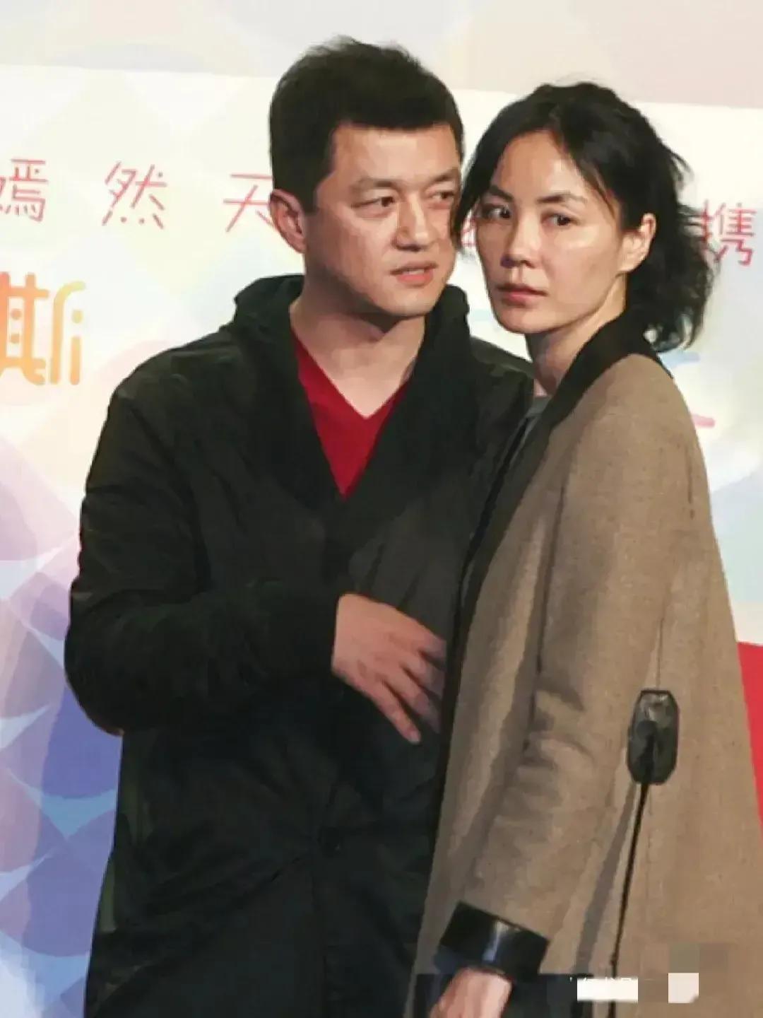 嫁给什么样的老公，就有什么样的颜值。王菲和李亚鹏结婚以后，肉眼可见的老了，结婚