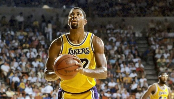 NBA史上最忠诚的五人组成一支球队，能赢几座总冠军？