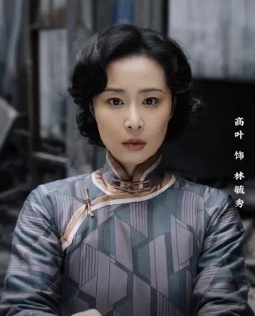 想把《南京照相馆》里面的这对关系设定成亲兄妹！！看《南京照相馆》有一个地方不