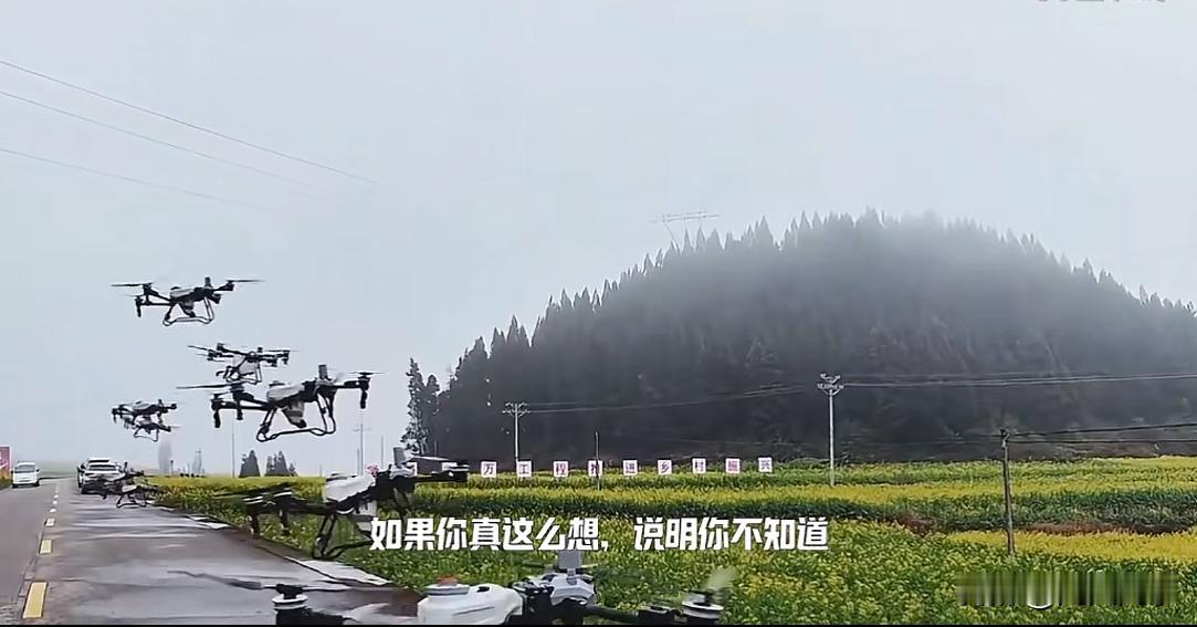 一个在南宁拍婚礼航拍的小伙，在刷视频时看自己家乡发生了S灾，他连夜把设备装车往回