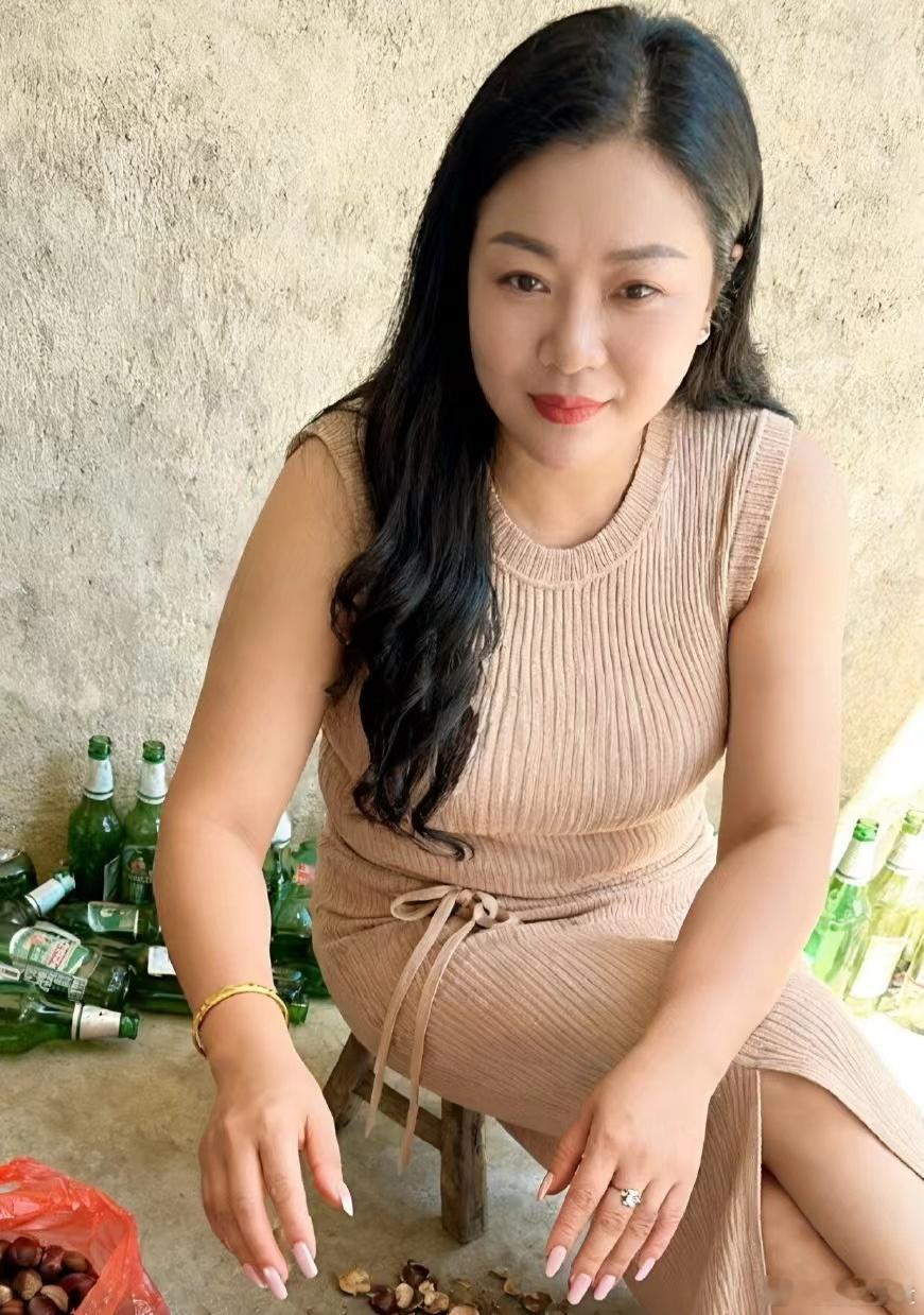 农村丰腴阿姨​​​