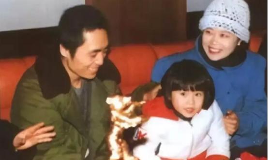 2008年，陈婷正在厨房做饭，突然客厅传来张艺谋的怒吼声：“跟你说了多少遍，那个