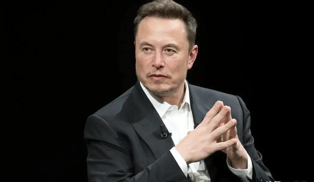 世界首富马斯克的四大预言，你信吗？1、5一6年后，手机将会消失；2、1一2年