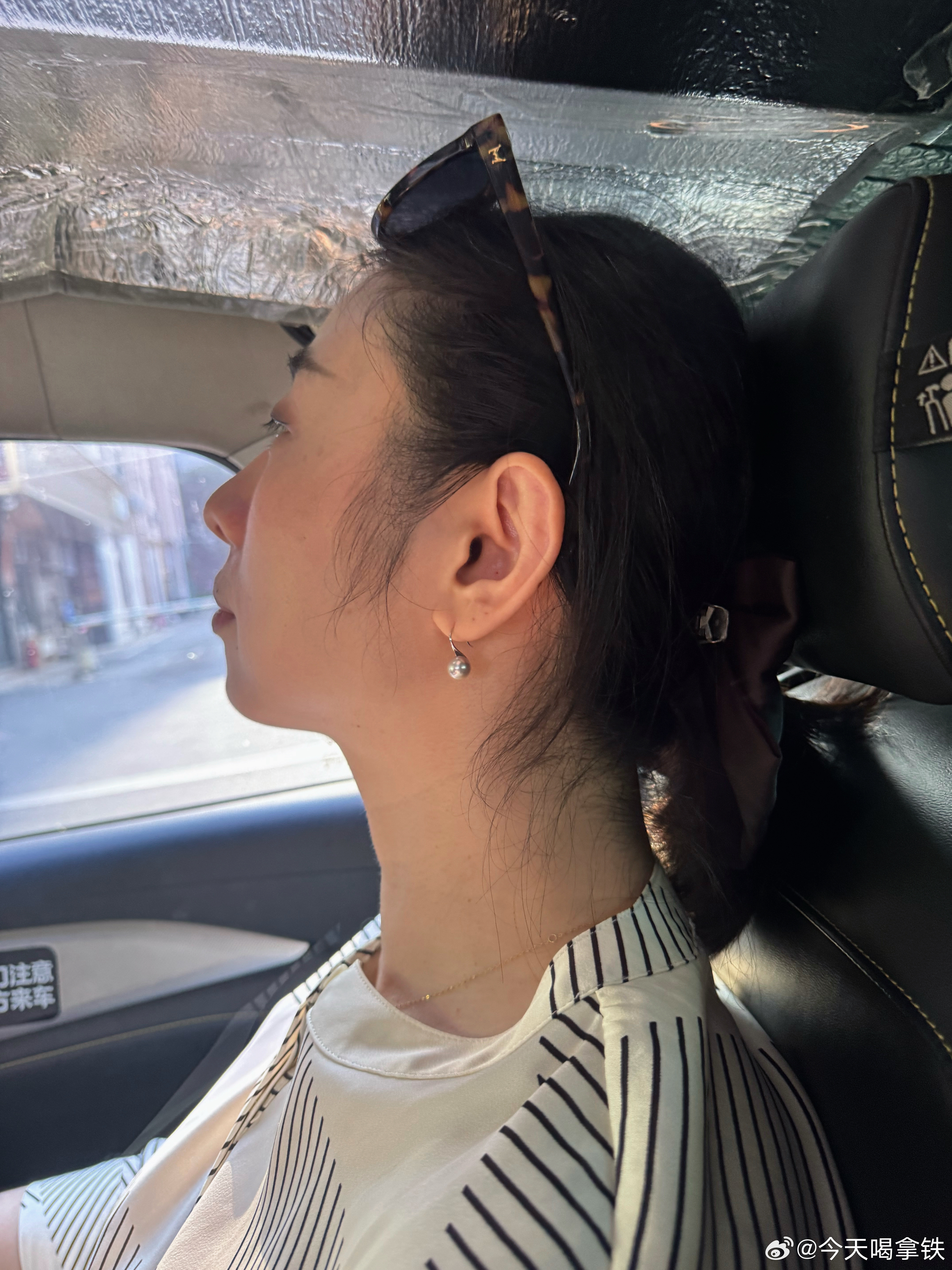 直女姐姐侧颜还是很杀的