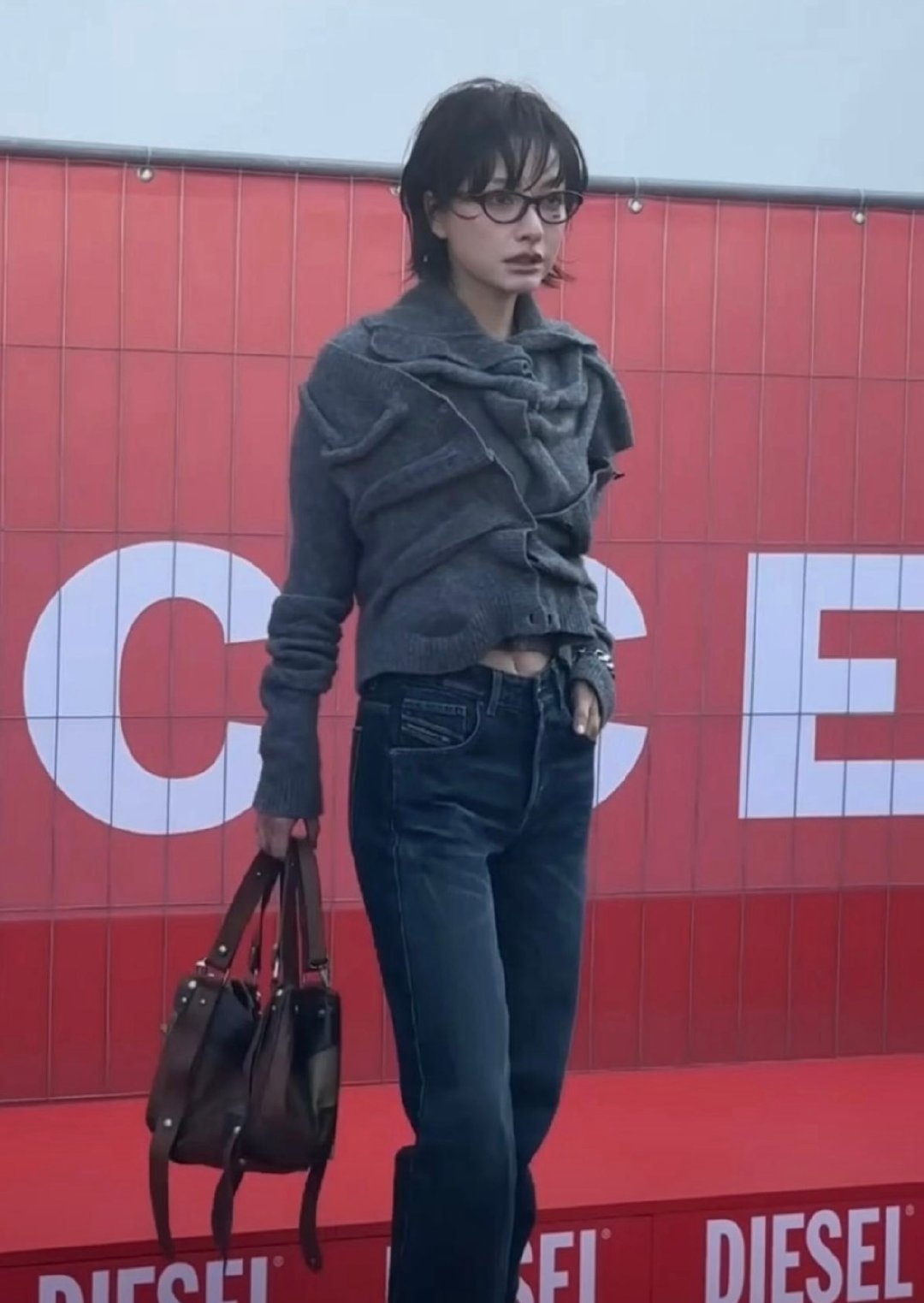 欧买噶这竟然是吴昕好瘦好时髦​