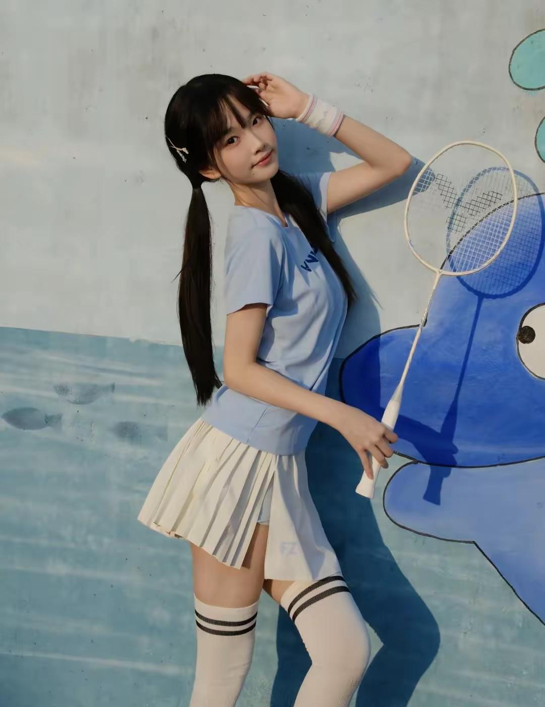 青春美少女，火力全开。